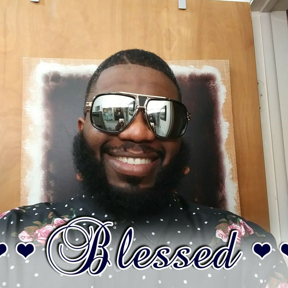 Meet your Posher, Roy